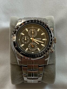 Casio Chronograph Steel Clasp Watch